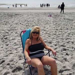 Meet your Posher, Regina kay smith